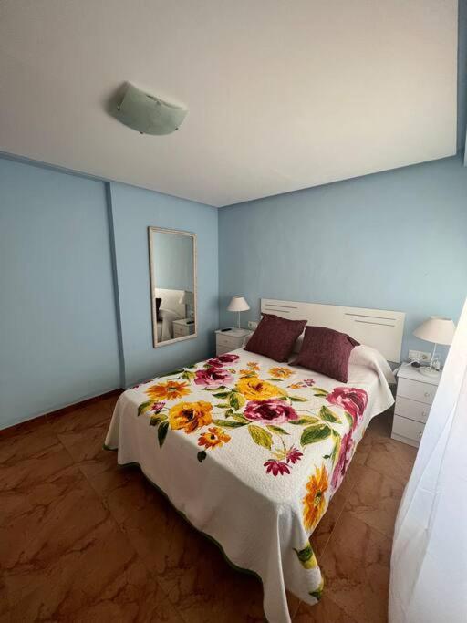 Apartamento Apartamento Coloso Faro de Cullera Exterior foto
